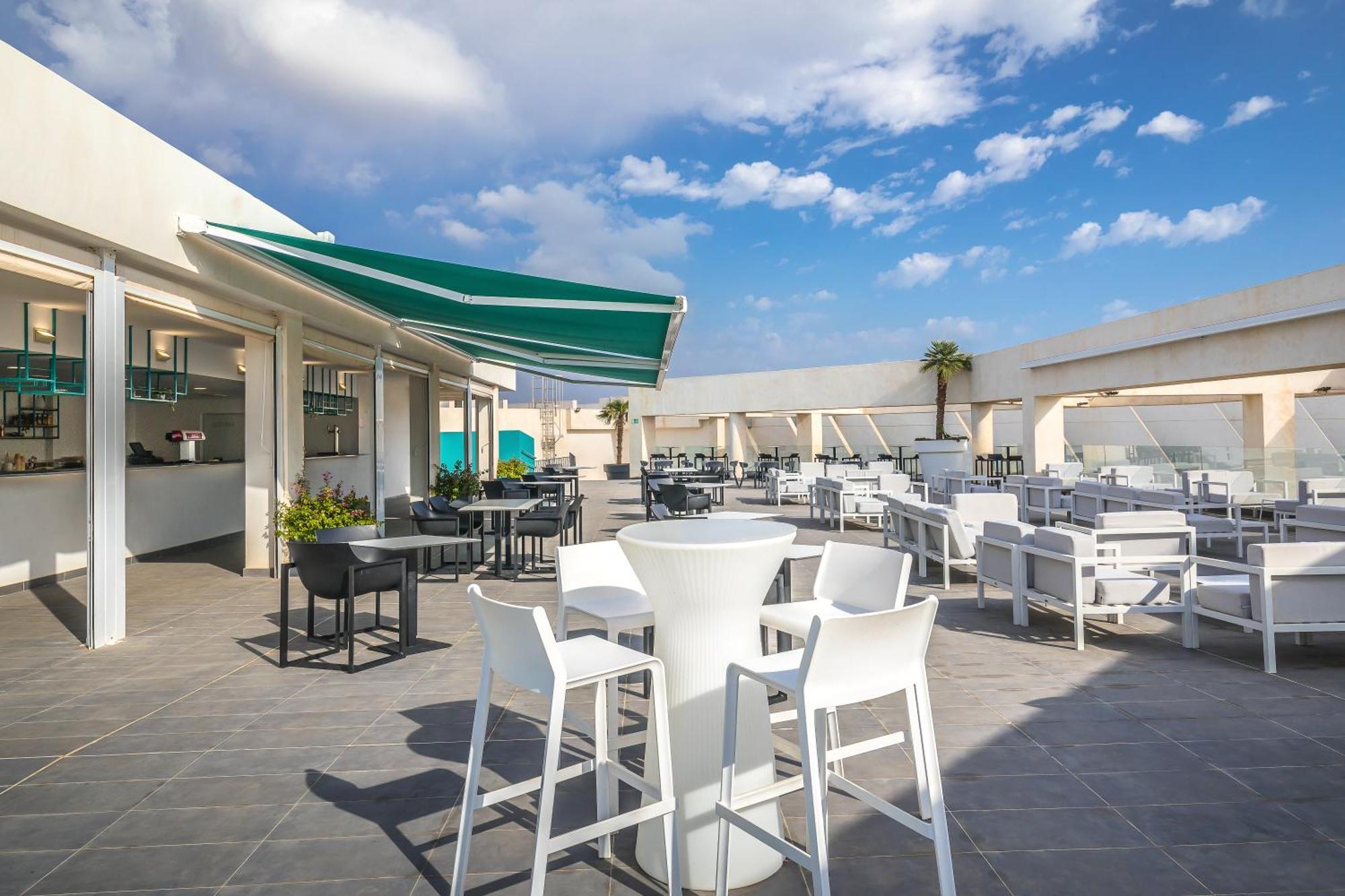 Готель Occidental Mar Menor Картахена Екстер'єр фото
